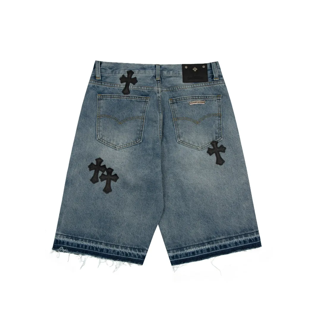 KE920#P180 The only correct leather label version on the market Chrome Hearts CH Cross embroidery distressed jeans Top ceiling quality 100% correct version The correct version is here!  Believe me this must be the best quality you will ever come across! ! Excellent value for money! !  Styles with different washes and textures are very friendly to people with thin legs and thick legs. The straight version is very flattering to the shape of the legs. The moderate length is timeless and easy to match. It is the basis of various styles and a must-have in the wardrobe! ! Add a little stacking to easily control the clean fit trend that has exploded this year. The fabric is stiff but also makes the upper body soft without losing texture. The sides and cuffs of some styles have a bone-wash effect. The vintage flavor pops up all at once. It’s really hard not to love it! ✅Correctly customize the Croxin metal leather label on the back panel. It is not sold directly with the cross on the finished jeans. 1:1 copying strives for excellence and the details are perfectly grasped. ✅The cross leather label is clear and smooth. Exquisite turning top craftsmanship. ✅Buttons, zippers and hardware are all customized versions of the Croxin LOGO. ✅High-cost washing process. Size: 28 30 32 34 36 (5 sizes)